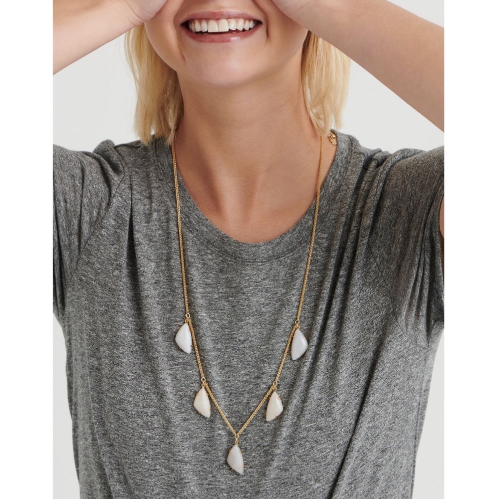 ✨HP✨ Lucky Brand White Agate Adjustable Necklace